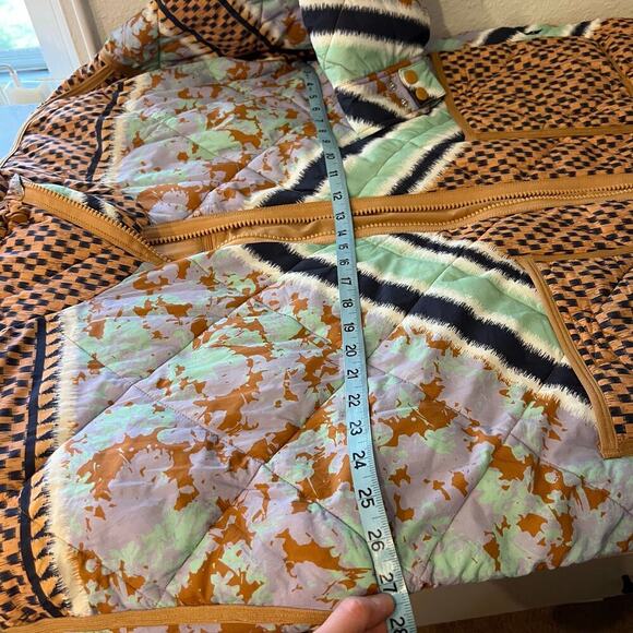 Free People Pria Packable Printed Hooded Zip Up Puffer Jacket Size XL - Picture 13 of 15